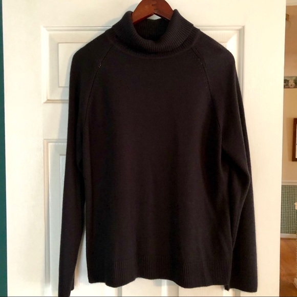 G.H. Bass & Co. Sweaters - GH Bass black turtleneck